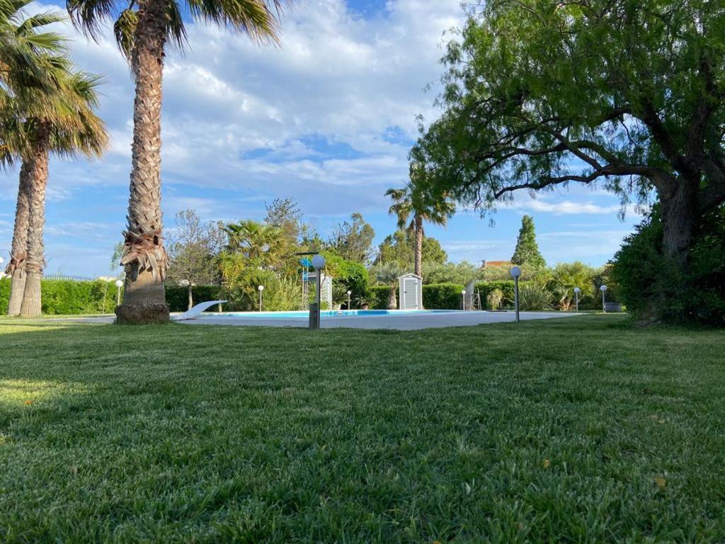Villa Rosella Appartamento 2 - Con Piscina - 150 M Dal Mare Casa Margherita Exterior foto